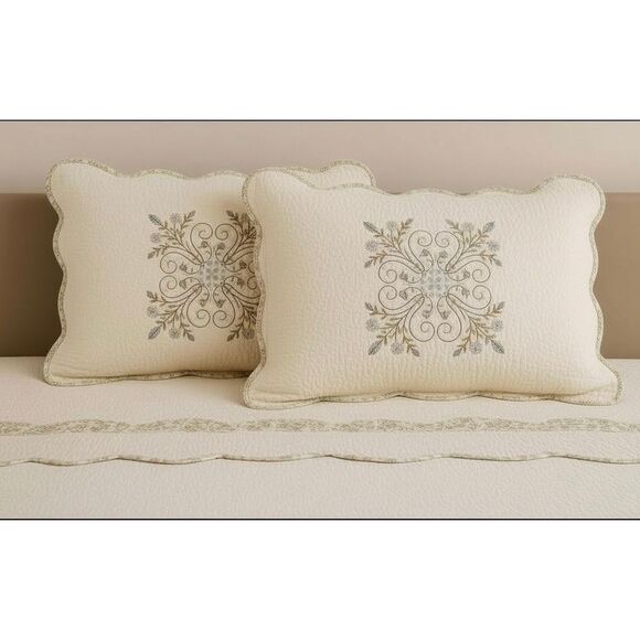 MaryJane’s Home Ivory Floral Embroidered Quilted Pillow Shams x 2 23x28 - Picture 1 of 7
